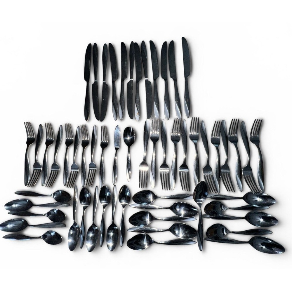 Oneida SIMMER  Stainless Flatware 56 Piece Set Vintage Contemporary Discontinued